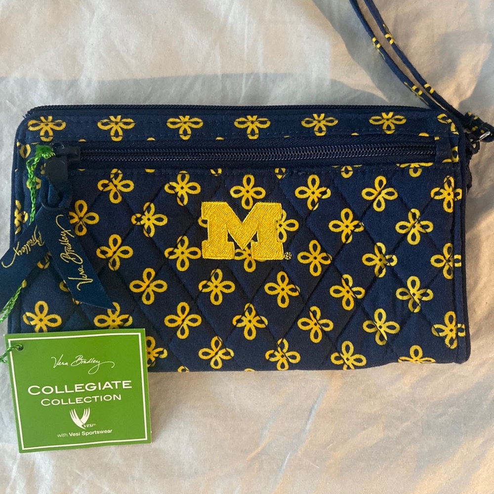 Vera Bradley university of Michigan clutch